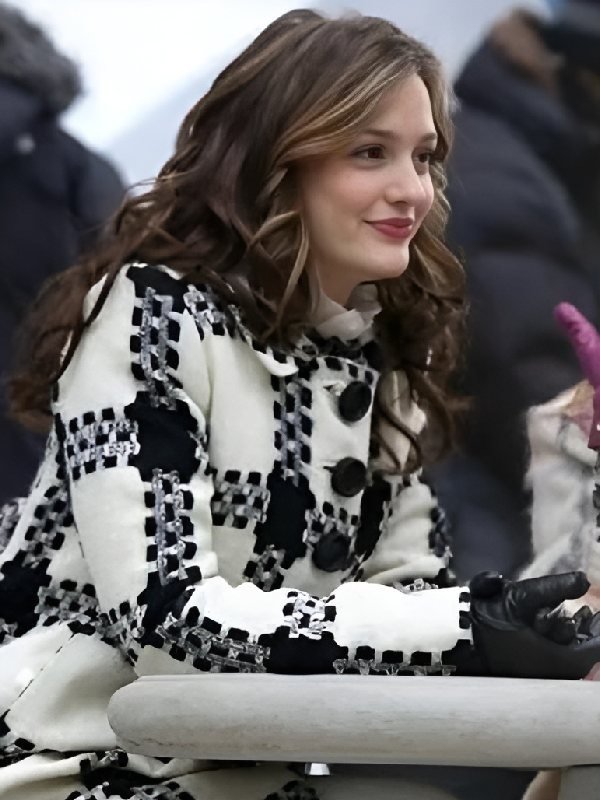 Edie Britt Desperate Housewives S05 Nicollette Sheridan Checkered Coat