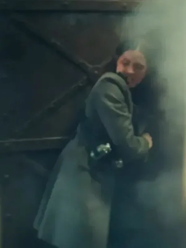 Ballerina 2025 Ana de Armas Trench Coat-Green (1)