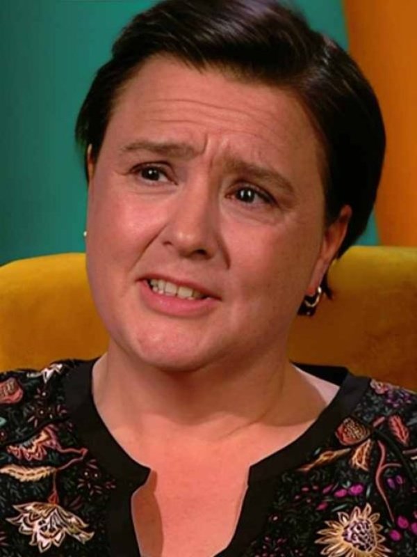 Season01 Do You Know Your Place Black Floral Print Top