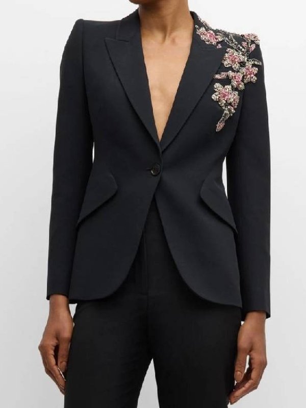 The Madison Season1 Paige McIntosh Floral Embroidery Blazer