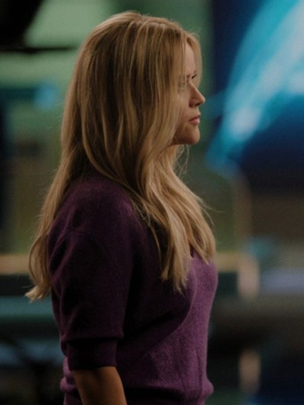 The Morning Show S03 Reese Witherspoon Sweater