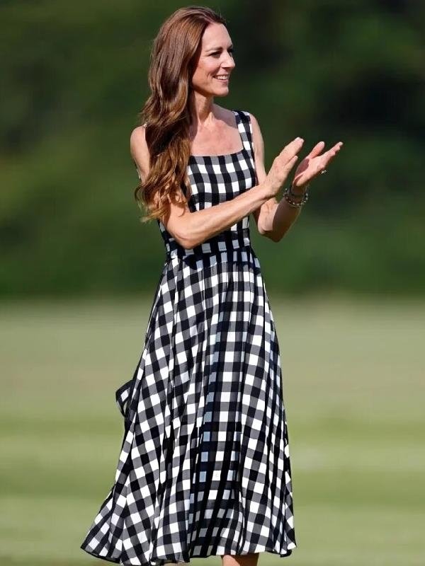 The Royal Charity Cup Kate Middleton Black & White Midi Dress